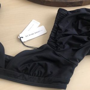 BNWT Moe Top by WeWoreWhat